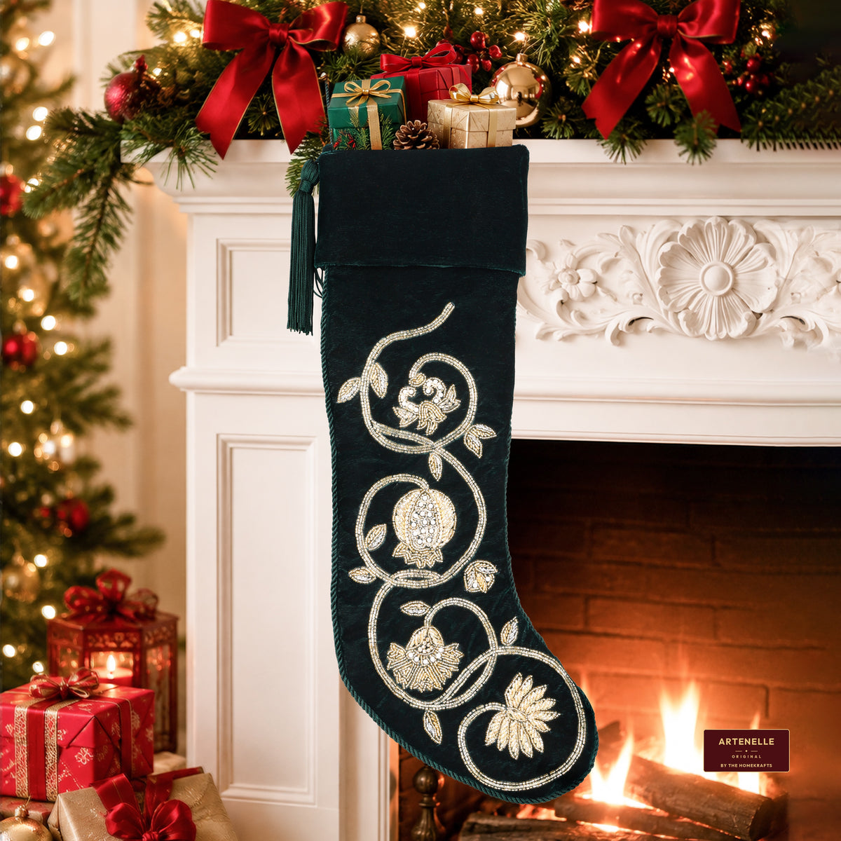 PERSONALIZED GREEN VELVET Christmas Stocking - GOLDEN GARLAND