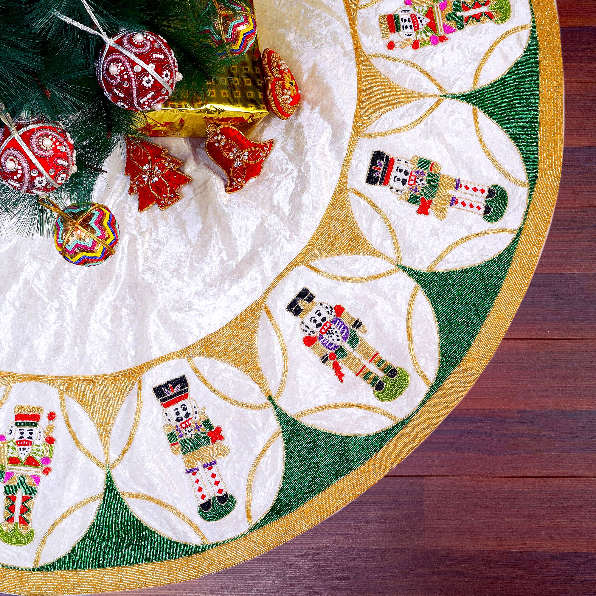 Nutcracker White Velvet Christmas Tree Skirt