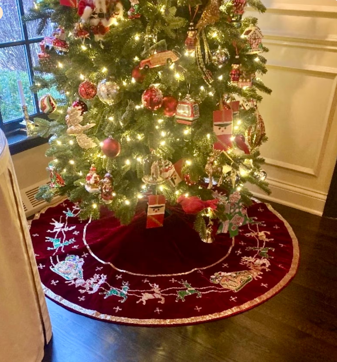 Santa Reindeer Carriage- Red Velvet Christmas Tree Skirt